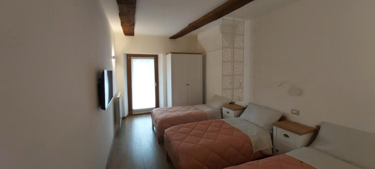 Casa Cimavilla Con Parcheggio Privato Gratuito Crevoladossola Dış mekan fotoğraf