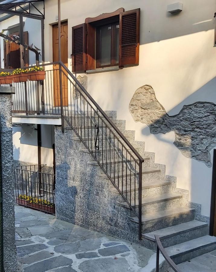 Casa Cimavilla Con Parcheggio Privato Gratuito Crevoladossola Dış mekan fotoğraf