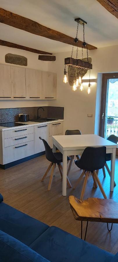 Casa Cimavilla Con Parcheggio Privato Gratuito Crevoladossola Dış mekan fotoğraf
