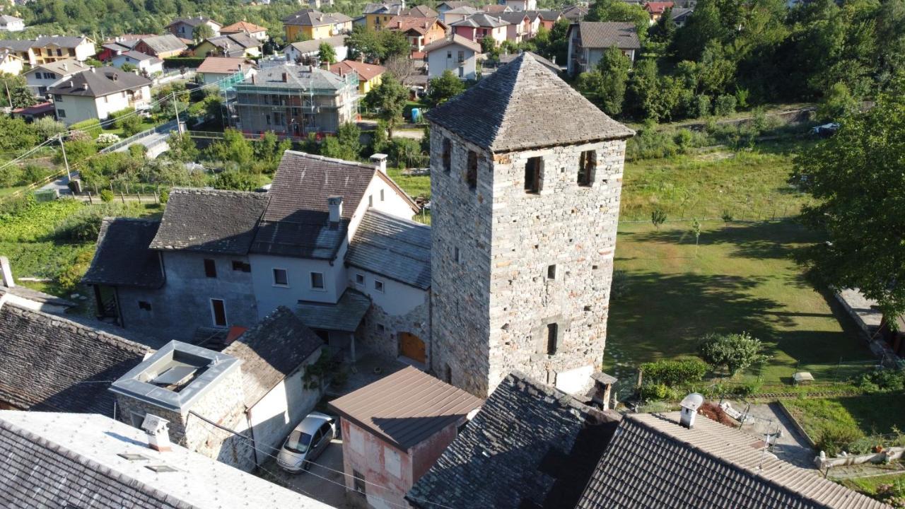 Casa Cimavilla Con Parcheggio Privato Gratuito Crevoladossola Dış mekan fotoğraf